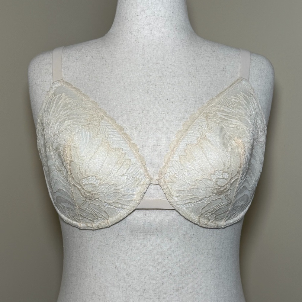 Soma Lightly Lined Plunge Bra 38DD Ivory Lace Underwire Adjustable Straps